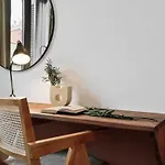 Luxury 2br Born Area شقة *