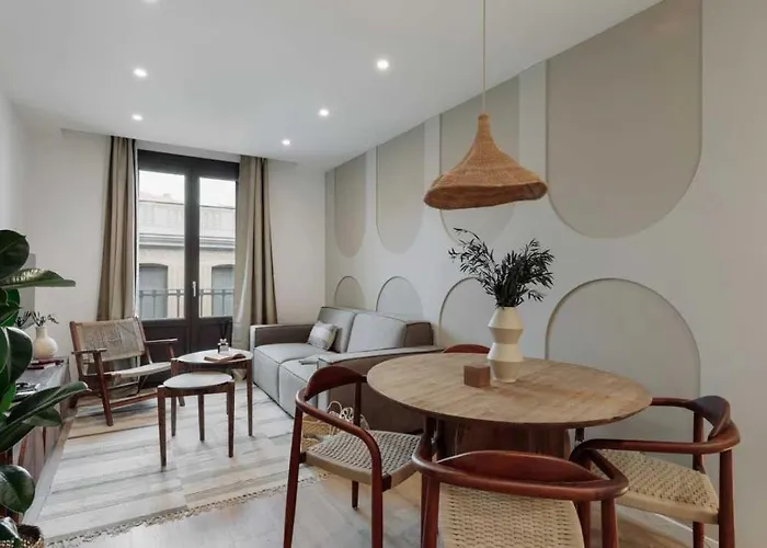 Luxury 2br Born Area Διαμέρισμα *