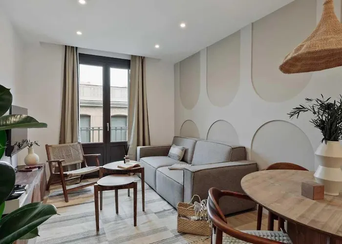 Luxury 2br Born Area Διαμέρισμα