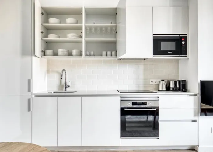Διαμέρισμα Luxury 2br Born Area *