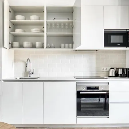 Apartment Luxury 2br Born Area *